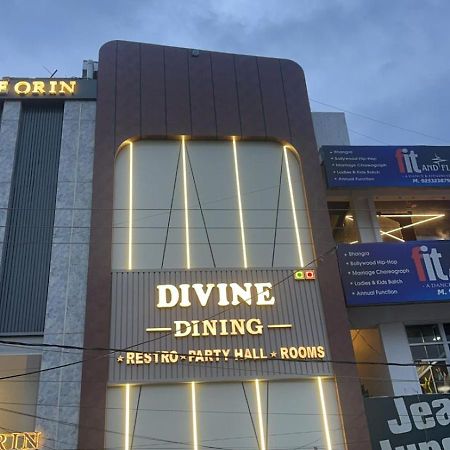 Divine Hotel Karnal Exterior photo
