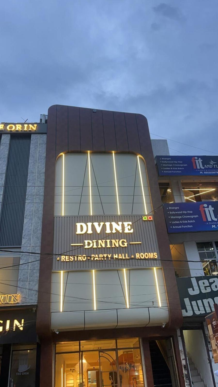 Divine Hotel Karnal Exterior photo